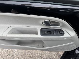Volkswagen Up! 1.0 high up! picture 13