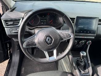Renault Clio 1.0 TCe 90 Equilibre picture 10