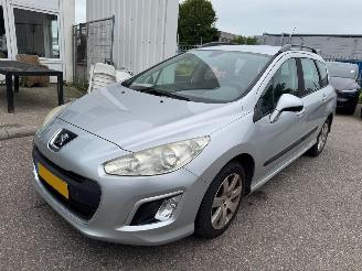 krockskadad bil auto Peugeot 308 SW 1.6 VTi Blue Lease 2012/10