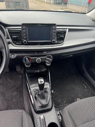 Kia Rio 1.0 TGDI First Edition picture 13