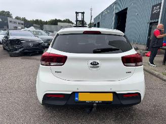 Kia Rio 1.0 TGDI First Edition picture 4