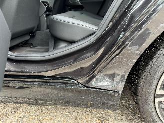 BMW 5-serie Touring 530e xDrive picture 9
