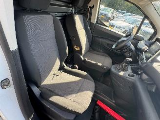 Peugeot Partner 1.5 BlueHDI Premium Long picture 15