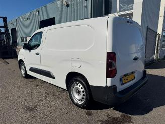 Peugeot Partner 1.5 BlueHDI Premium Long picture 3
