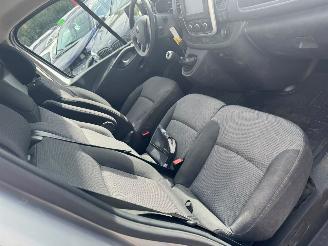 Renault Trafic 2.0 dCi 120 T29 L2H1 Work Edition 120 PK picture 17
