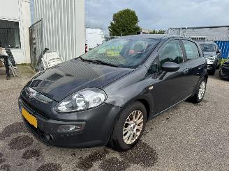 krockskadad bil auto Fiat Punto Evo 1.4-16V Multiair Emotion 2010/1