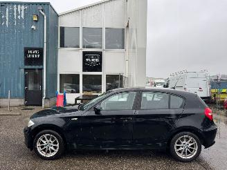 BMW 1-serie 116i Introduction picture 2