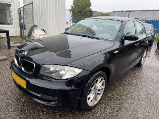 Damaged car BMW 1-serie 116i Introduction 2007/11