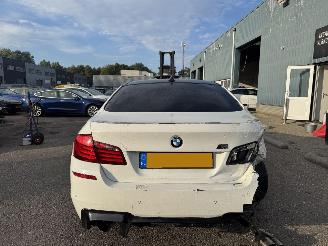 BMW 5-serie 523i High Executive picture 4