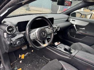 Mercedes A-klasse 180 Business solution AMG AUTOMAAT picture 7