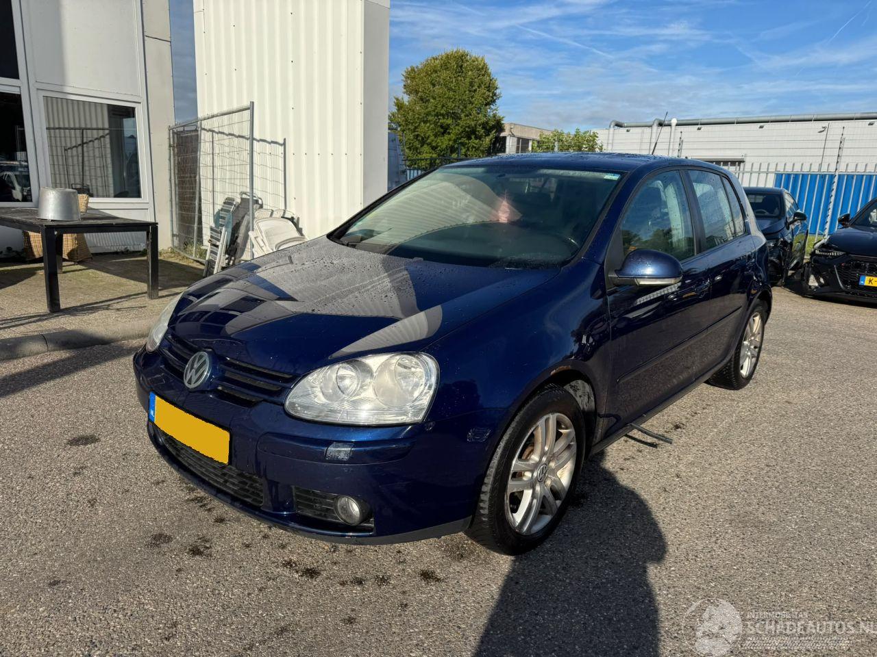 Volkswagen Golf 1.6 AUTOMAAT  Trendline Business