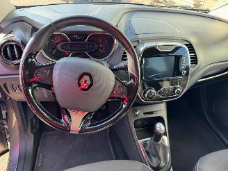 Renault Captur 0.9 TCe Dynamique picture 11