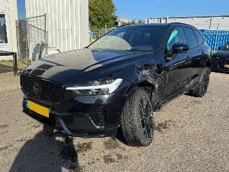 krockskadad bil auto Volvo Xc-60 2.0 T6 Plug-in hybrid AWD Ultra Black Edition 2025/9