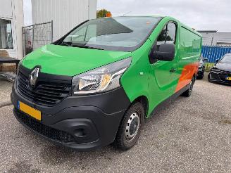 skadebil bedrijf Renault Trafic 1.6 dCi T29 L2H1 Comfort Energy 2020/6