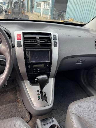 Hyundai Tucson 2.7i AUTOMAAT V6 4WD Style picture 9