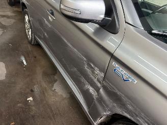 Mitsubishi Outlander 2.0 PHEV instyle picture 7