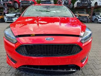 Uttjänta bilar auto Ford Focus Focus 3, Hatchback, 2010 / 2020 1.0 Ti-VCT EcoBoost 12V 125 2018/7