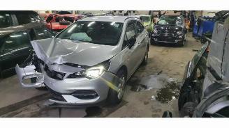Démontage voiture Opel Astra Astra K Sports Tourer, Combi, 2015 / 2022 1.2 Turbo 12V 2022/2