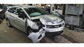 Opel Astra Astra K Sports Tourer, Combi, 2015 / 2022 1.2 Turbo 12V picture 2
