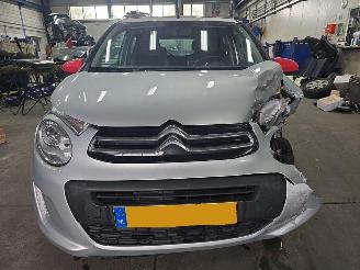 damaged passenger cars Citroën C1 1.2 2015/2