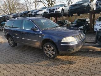 Vrakbiler auto Volkswagen Passat Passat Variant (3B6), Combi, 2000 / 2005 2.8 V6 30V 4Motion 2003/5