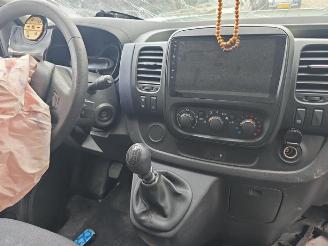 Opel Vivaro Vivaro, Van, 2014 / 2019 1.6 CDTI BiTurbo 120 picture 9