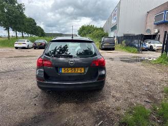 Opel Astra Astra J Sports Tourer (PD8/PE8/PF8), Combi, 2010 / 2015 1.4 Turbo 16V picture 6