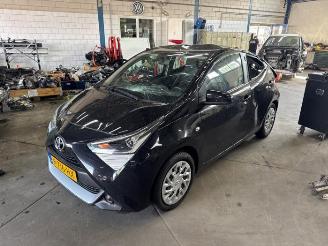 rozbiórka samochody osobowe Toyota Aygo Aygo (B40), Hatchback, 2014 1.0 12V VVT-i 2020/5