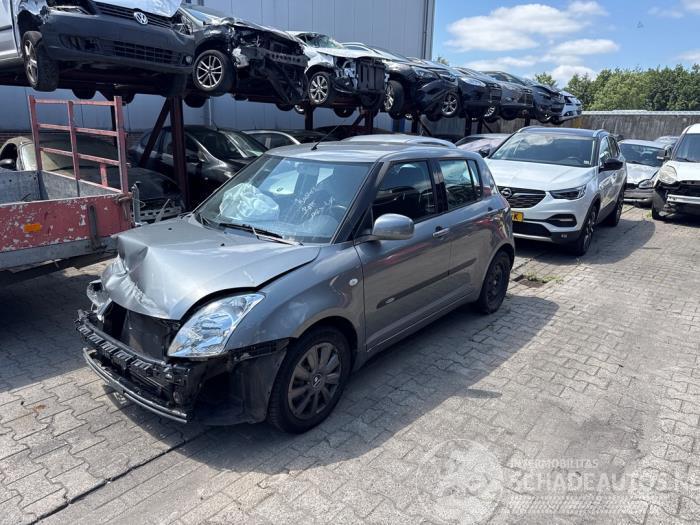 Suzuki Swift Swift (ZA/ZC/ZD1/2/3/9), Hatchback, 2005 / 2015 1.3 VVT 16V