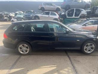 Auto da rottamare BMW 3-serie 3 serie Touring (E91), Combi, 2004 / 2012 318i 16V 2011/3