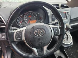 Toyota Verso S Verso S, MPV, 2010 / 2016 1.33 16V Dual VVT-I picture 13