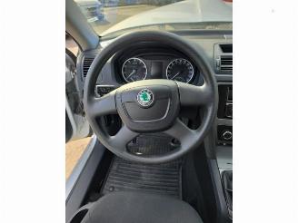 Skoda Octavia  picture 11