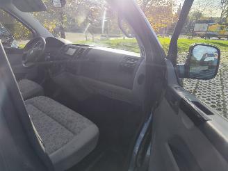 Volkswagen Transporter 2.5 TDI DUBBELCABINE 183000km !!! picture 8