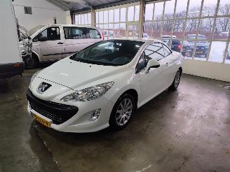 Schadeauto Peugeot 308 308 CABRIO PARLEMOER 2009/1