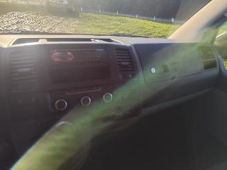 Volkswagen Transporter TRANSPORTER 2.0 TDI 9 PERSOONS LANG AIRCO picture 11