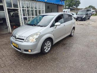 Vaurioauto  passenger cars Toyota Corolla-verso 1.8 VTI AIRCO 5 PERSOONS 2006/6