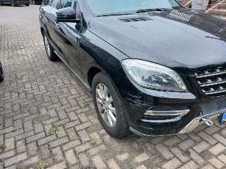  Mercedes ML Ml 350 benzine motor defect 2013/5