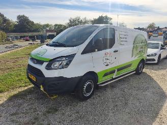 skadebil bedrijf Ford Transit Custom TRANSIT 2.0 L2 AIRCO DEFECT 2018/4