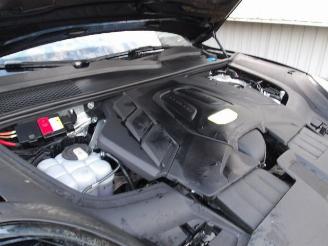 Porsche Cayenne  picture 13