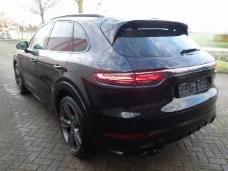 Porsche Cayenne  picture 3