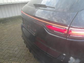 Porsche Cayenne  picture 44