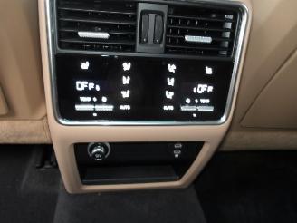 Porsche Cayenne  picture 39