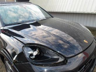 Porsche Cayenne  picture 10