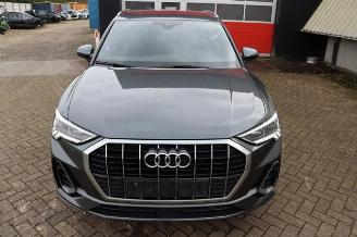 Audi Q3 Q3 (F3B), SUV, 2018 2.0 40 TFSI 16V Quattro picture 2