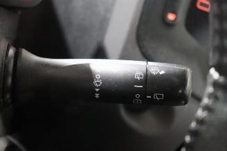 Peugeot 108 108, Hatchback, 2014 1.0 12V VVT-i picture 21