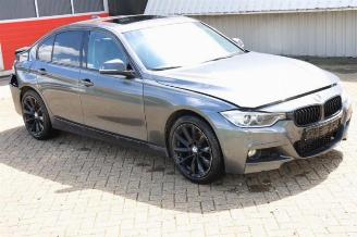 Coche siniestrado BMW 3-serie 3 serie (F30), Sedan, 2011 / 2018 320d 2.0 16V EfficientDynamicsEdition 2014/7