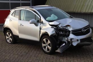damaged passenger cars Opel Mokka Mokka/Mokka X, SUV, 2012 / 2019 X 1.4 Turbo 16V 4x2 2017/1