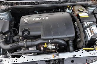 Opel Astra Astra J Sports Tourer (PD8/PE8/PF8), Combi, 2010 / 2015 1.7 CDTi 16V picture 26