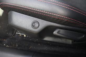 Peugeot 308 308 SW (L4/L9/LC/LJ/LR), Combi 5-drs, 2014 / 2021 1.2 12V e-THP PureTech 130 picture 26