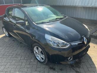 Vrakbiler auto Renault Clio Clio IV (5R), Hatchback 5-drs, 2012 / 2021 0.9 Energy TCE 90 12V 2014/12